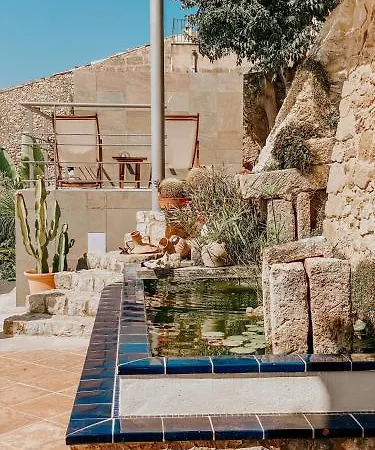 Cota Boutique - Turismo De Interior 4* Selva (Mallorca)